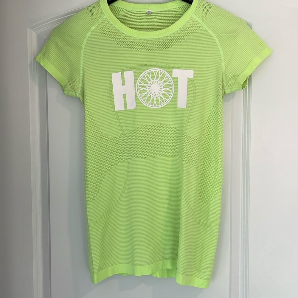 Lululemon x soulcycle Hot Top Size 8
